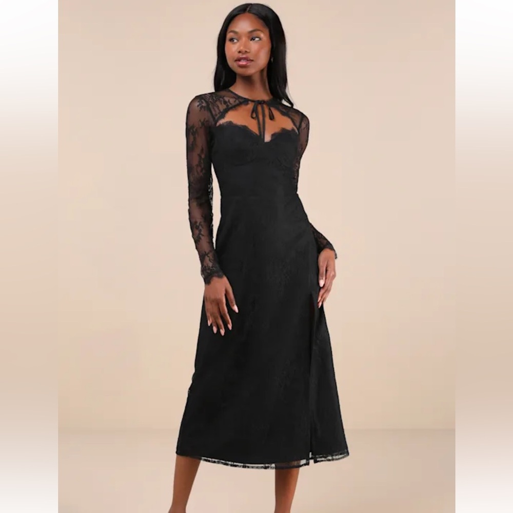 Lulu’S desirably dramatic black lace dress NWT